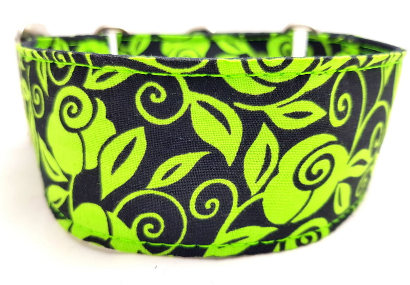 Pink Spirit green collar