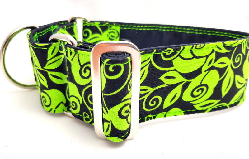 Pink Spirit green collar