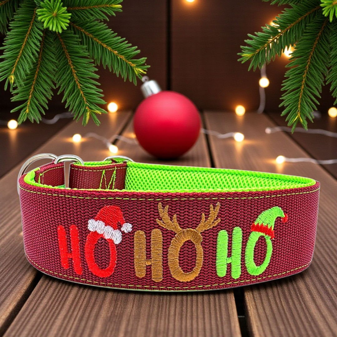 Click closure collars made of webbing