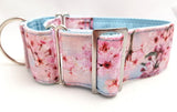 Halsband Kirschblüte hellblau-rosa