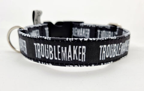 Klickverschluss Halsband Troublemaker schwarz-weiß