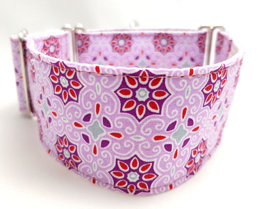 Halsband Flower-Power rosa