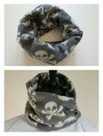 Kuschel Loop Skulls